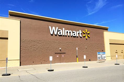Walmart nd - Nov 22, 2022 ... Two of the people arrested in North Dakota after an alleged abduction last month from a Walmart in Hampton pleaded guilty Monday.
